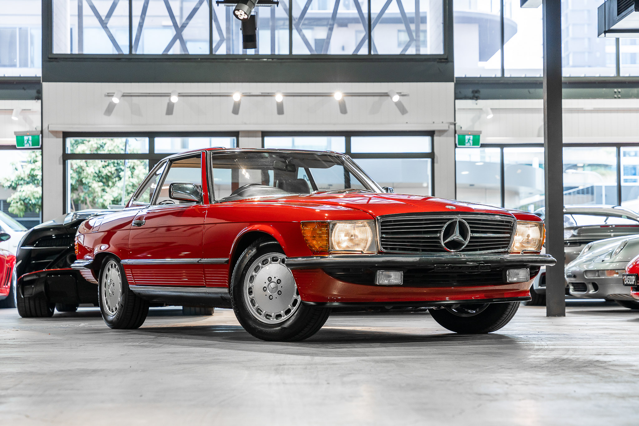 1986 Mercedes Benz 560SL